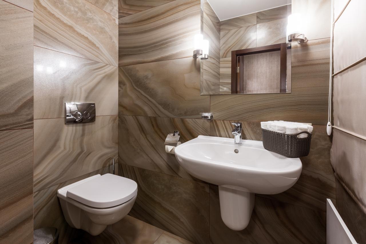 Otel Crystal