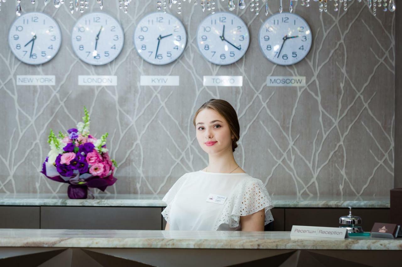 Otel Crystal